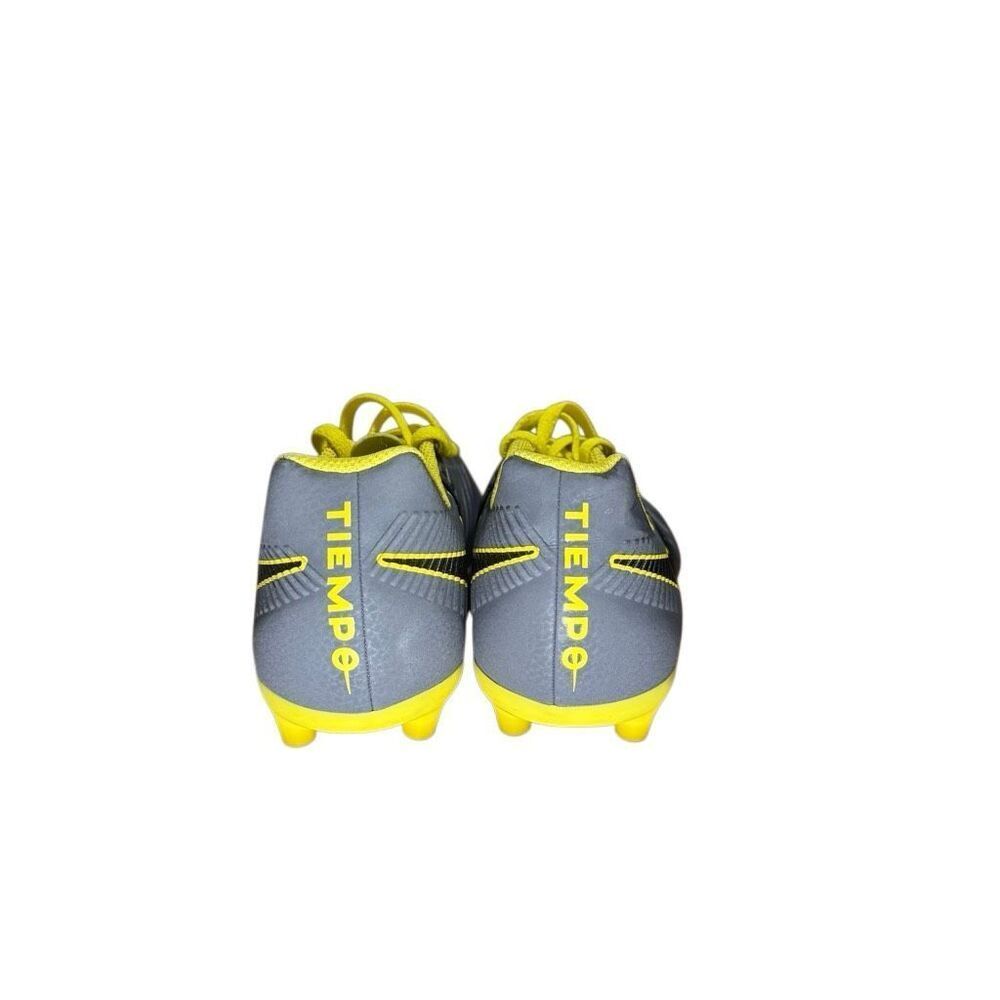 NIKE Tiempo Soccer Cleats SIZE 5.5 YOUTH GRAY/YELLOW AO2300-070 Football - Picture 5 of 8